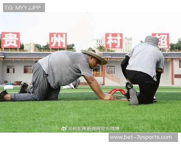 足球场违建问题引发关注亟需整治与管理措施提升社区环境质量 足球场违建问题引发关注亟需整治与管理措施提升社区环境质量